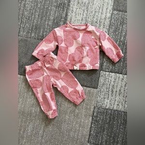 Baby girl heart outfit